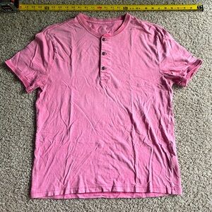 J. Crew men’s 1/4 button pink dyed t-shirt